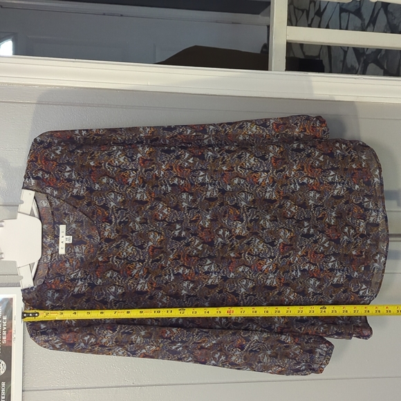 Cabi top - Picture 2 of 5